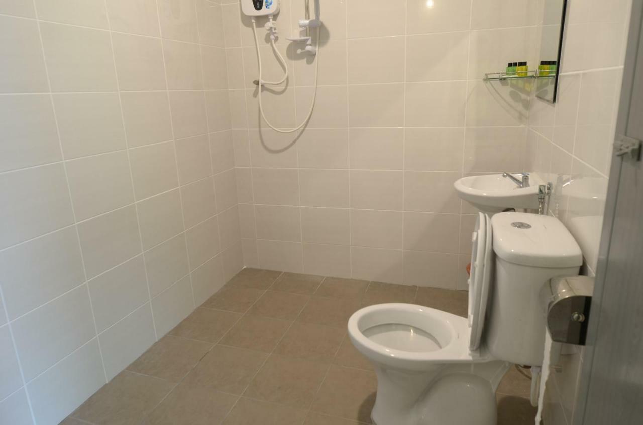 Hotel Pangkor Sj Pekan Pangkor Ngoại thất bức ảnh